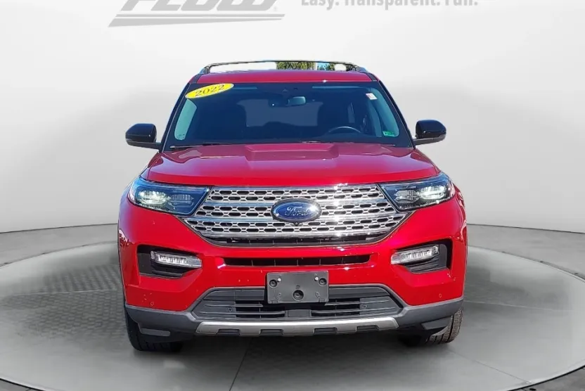 2022 Ford Explorer Limited photo 1