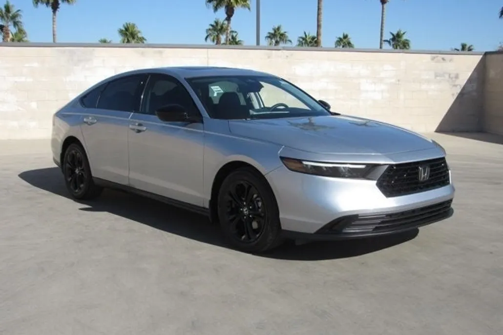 2025 Honda Accord SE photo 1