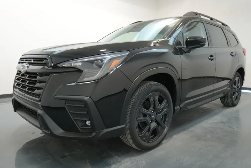 2025 Subaru Ascent Onyx Edition photo 1