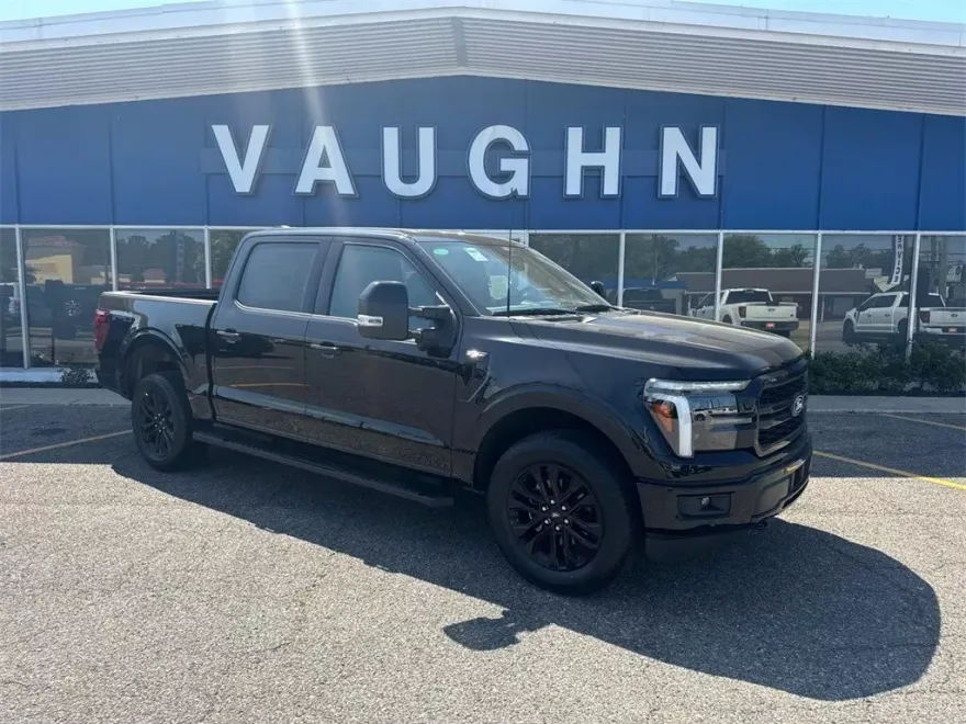 2025 Ford F-150 Lariat photo 1