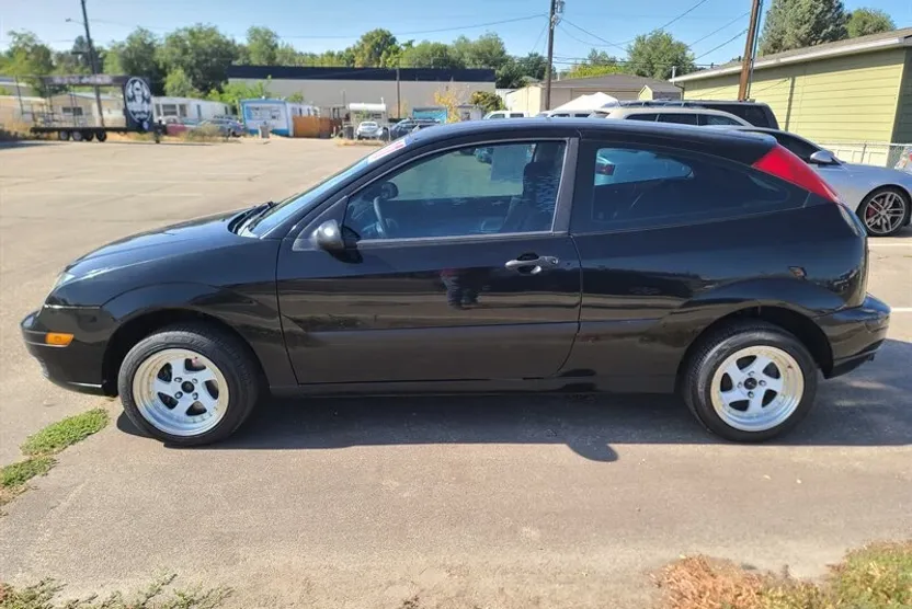 2007 Ford Focus ZX3 S photo 1