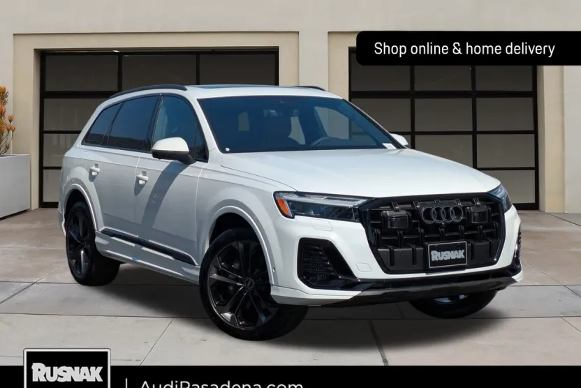 2025 Audi Q7 55 Premium Plus photo 1