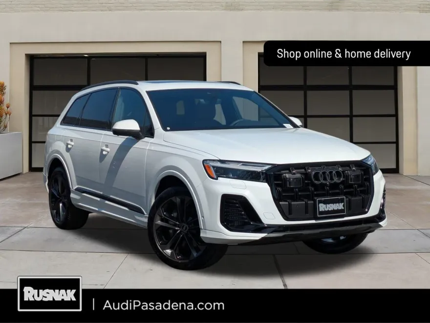 2025 Audi Q7 55 Premium Plus photo 1
