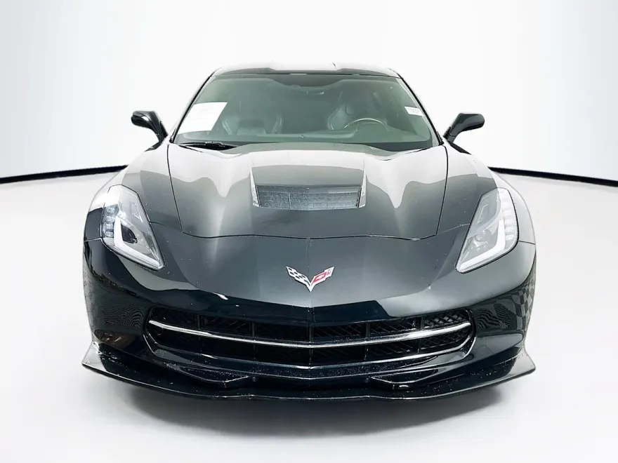 2017 Chevrolet Corvette Stingray 1LT photo 1