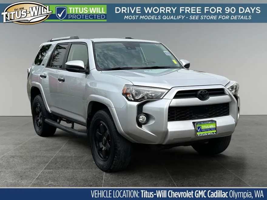 2020 Toyota 4Runner SR5 photo 1
