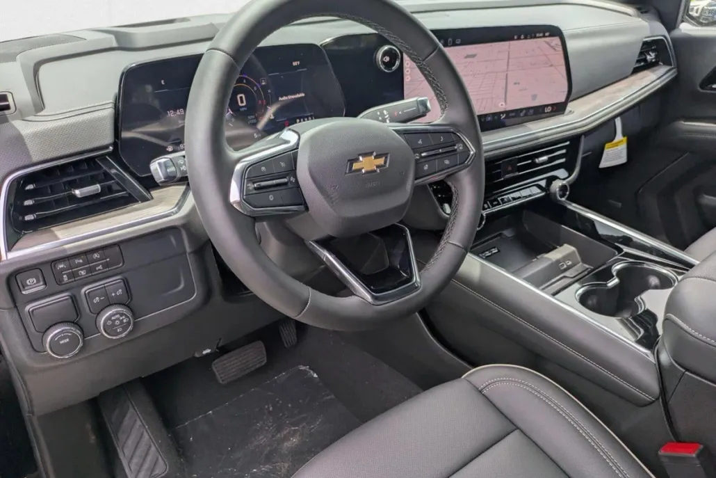 2025 Chevrolet Tahoe Premier photo 1