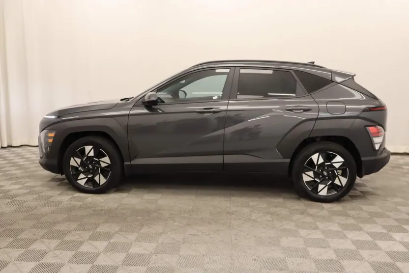 2024 Hyundai Kona SEL photo 1