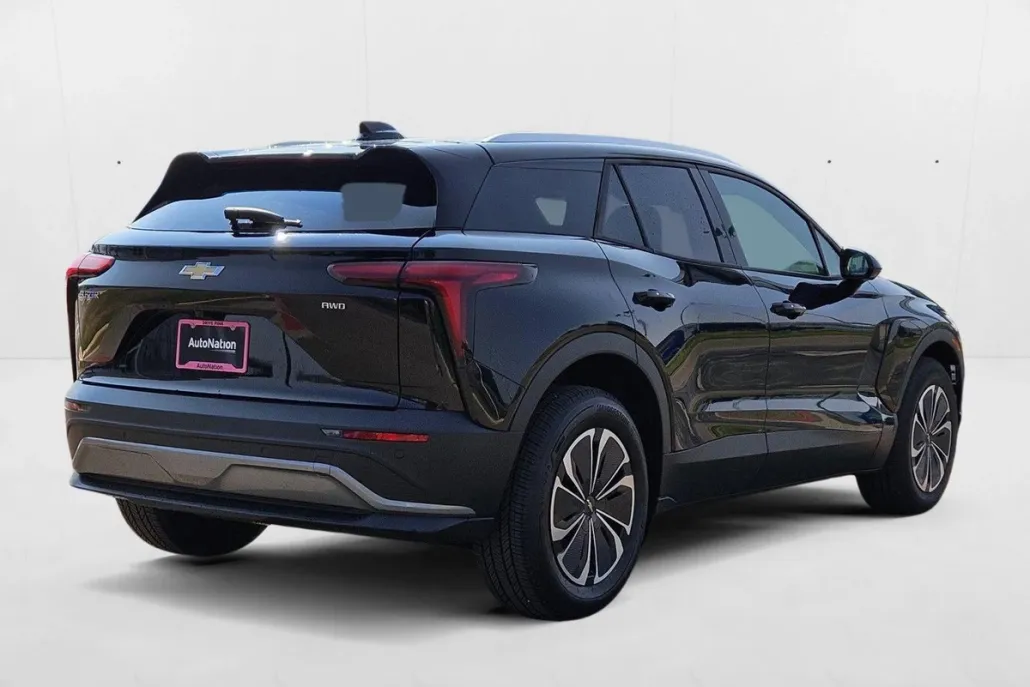 2024 Chevrolet Blazer EV photo 1