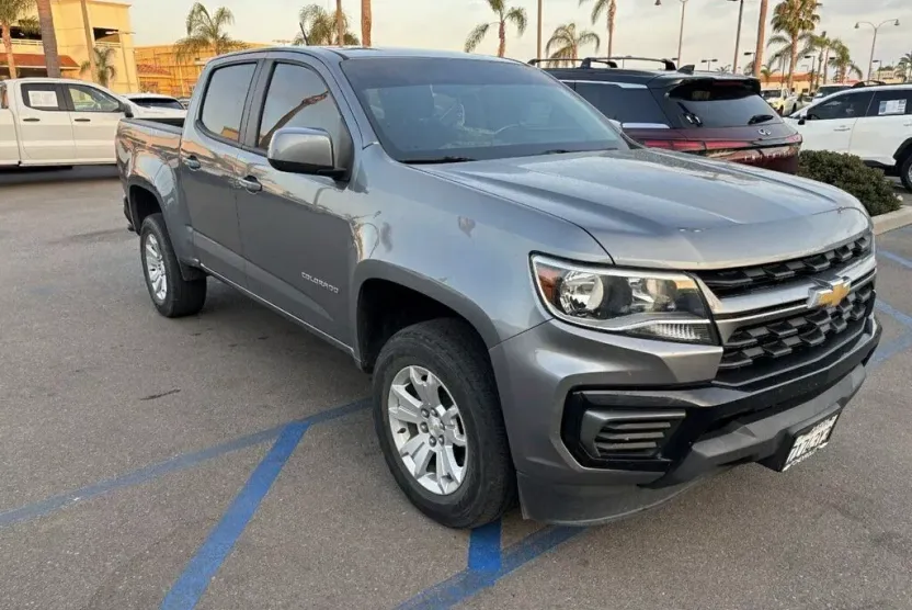 2021 Chevrolet Colorado LT photo 1