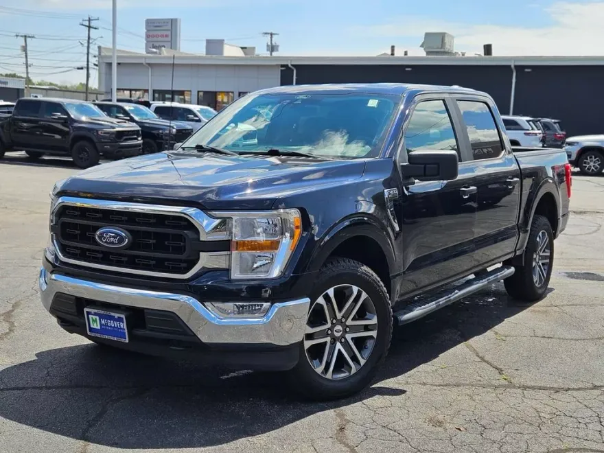 2021 Ford F-150 XLT photo 1