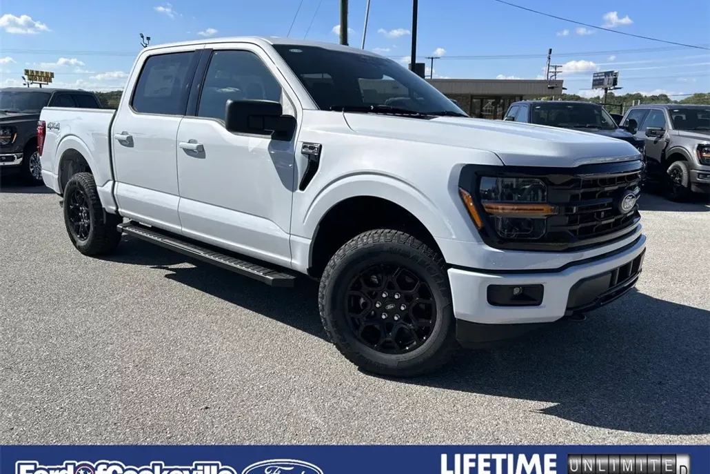 2025 Ford F-150 XLT photo 1