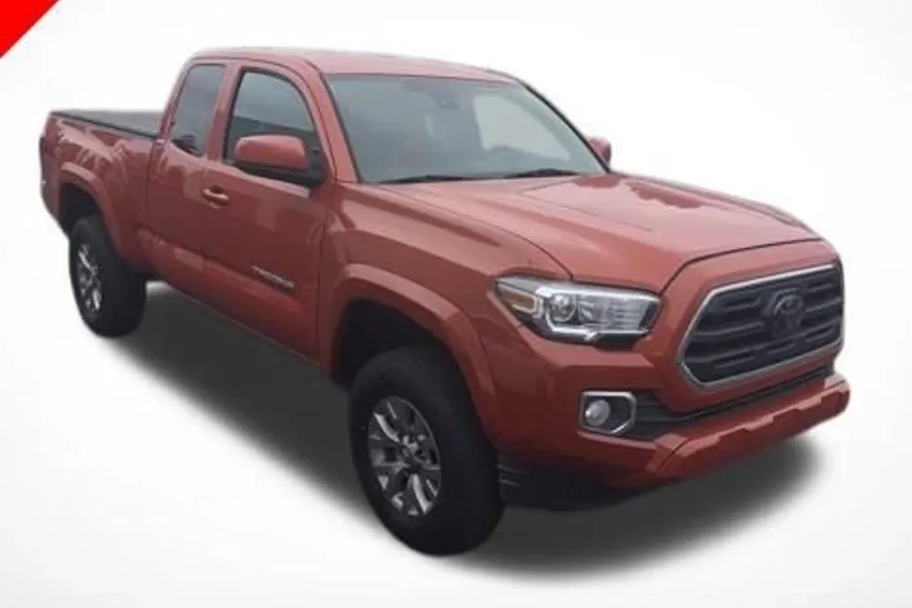 2018 Toyota Tacoma SR5 photo 1