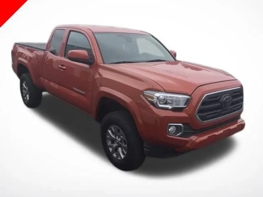 2018 Toyota Tacoma SR5 photo 1