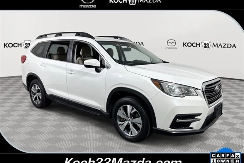2019 Subaru Ascent Premium photo 1