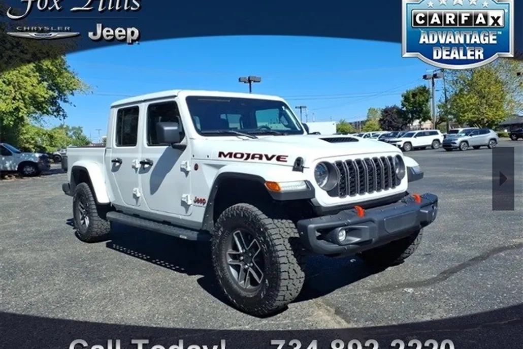 2024 Jeep Gladiator Mojave photo 1