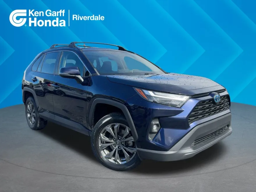 2022 Toyota RAV4 Hybrid XLE Premium photo 1
