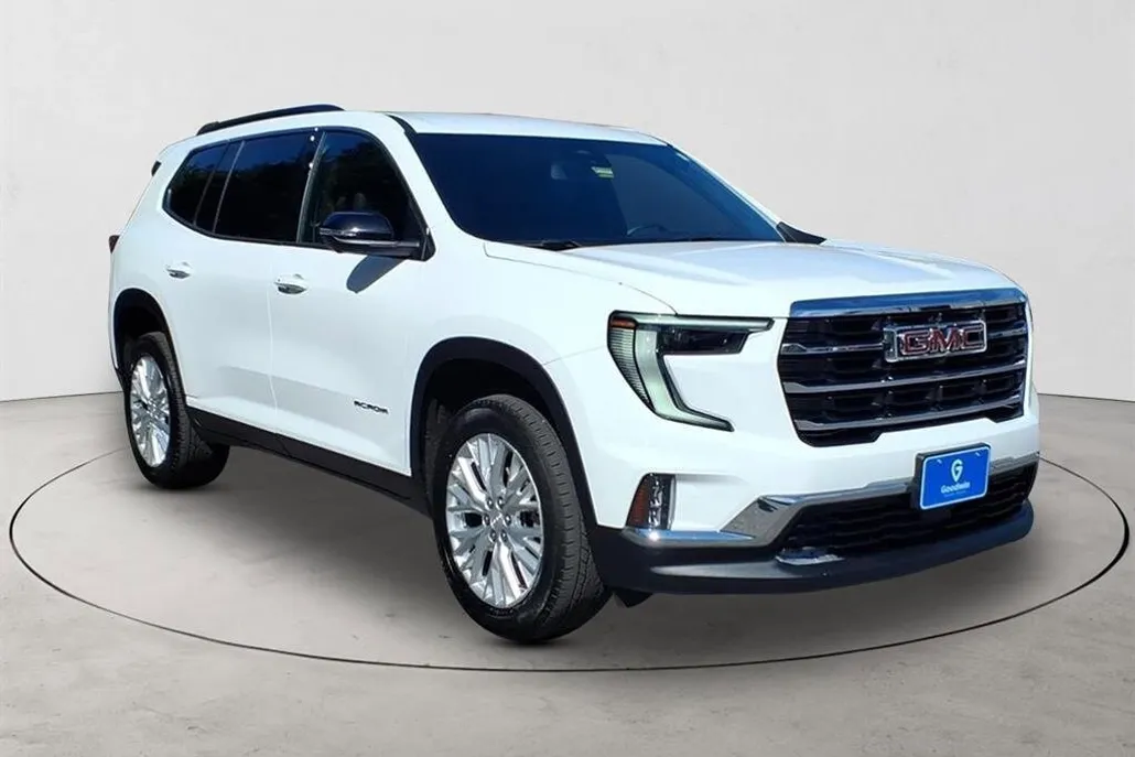2024 Gmc Acadia Elevation photo 1