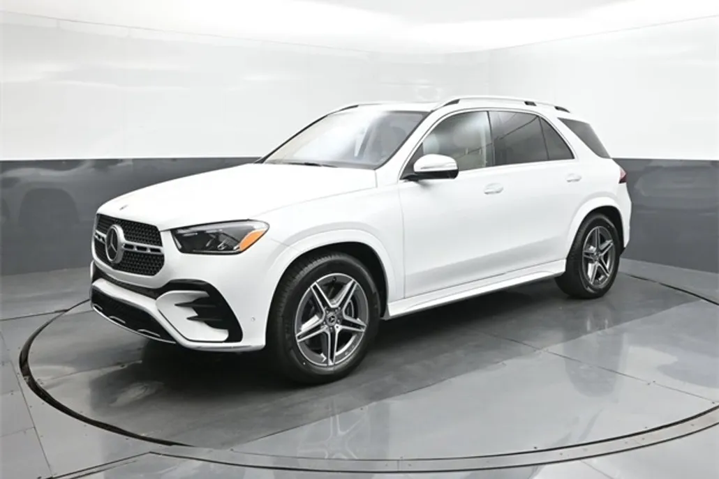 2025 Mercedes Benz GLE 450 4MATIC photo 1