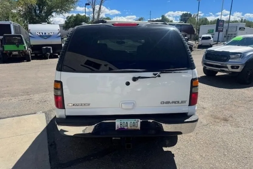 2004 Chevrolet Tahoe LS photo 1