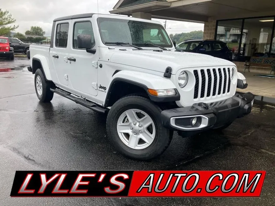 2022 Jeep Gladiator Sport S photo 1