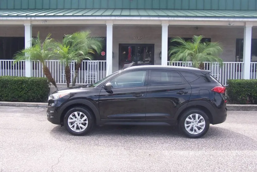 2020 Hyundai Tucson Value photo 1