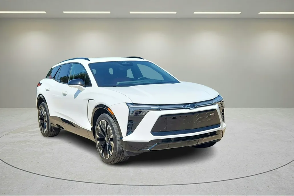 2024 Chevrolet Blazer EV RS photo 1