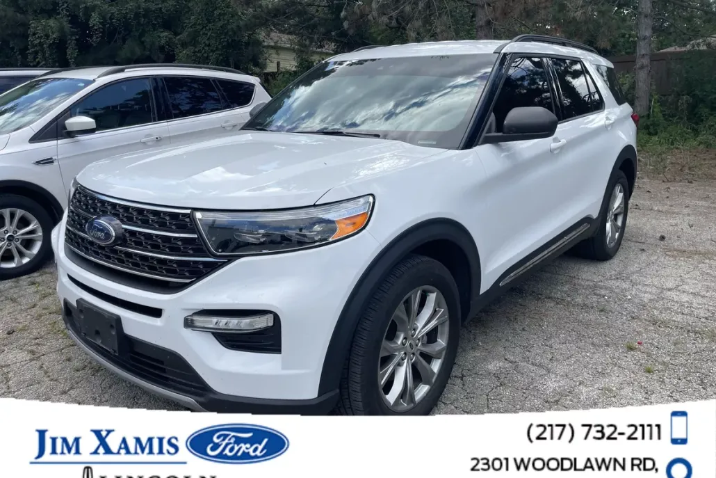 2020 Ford Explorer XLT photo 1