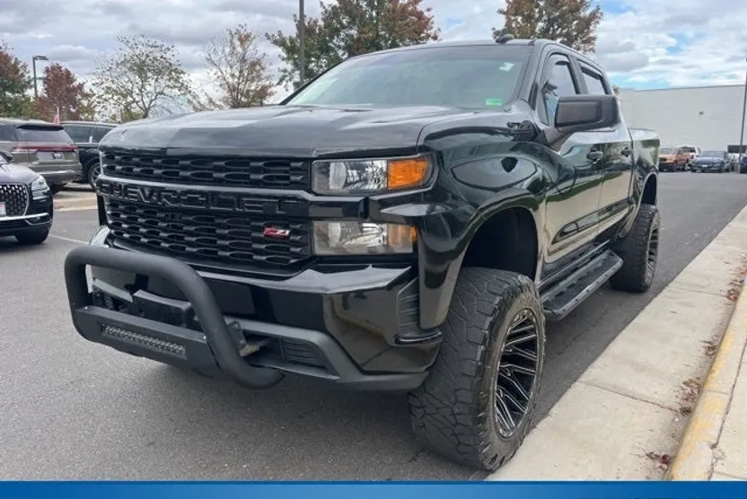 2019 Chevrolet Silverado 1500 Trail Boss Custom photo 1