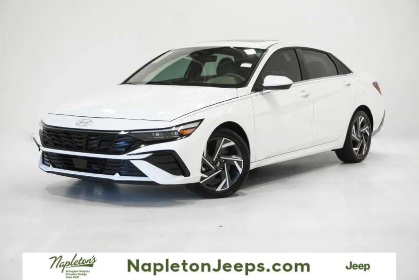 2025 Hyundai Elantra SEL Convenience photo 1
