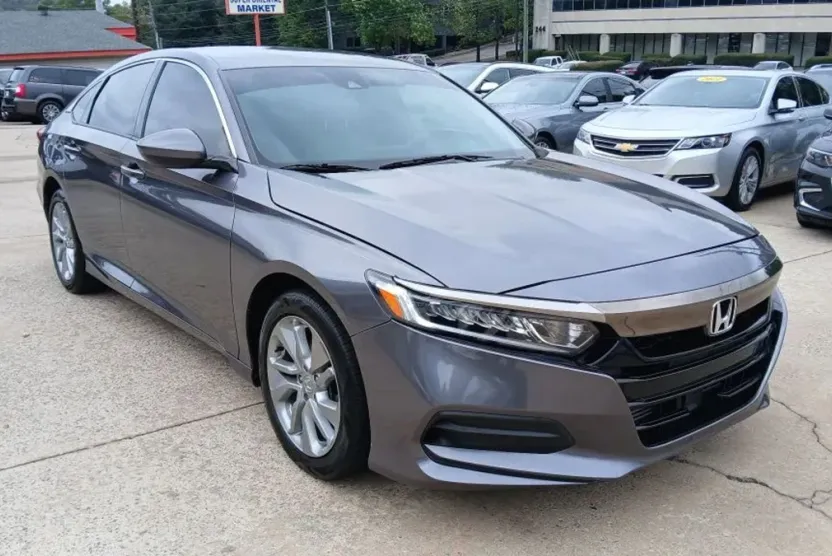 2020 Honda Accord LX photo 1