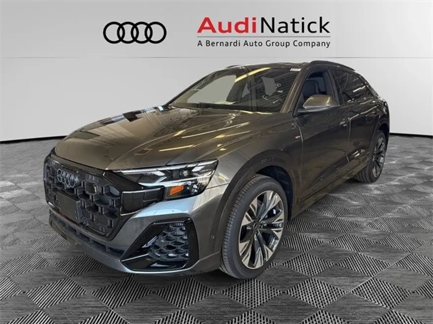 2025 Audi Q8 55 Premium Plus photo 1