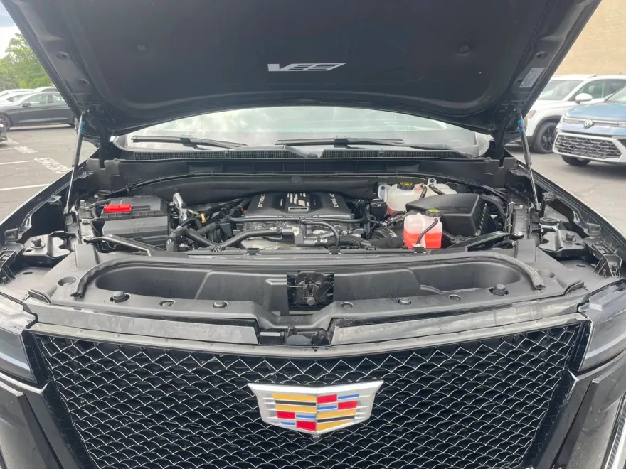 2023 Cadillac Escalade V-Series photo 18