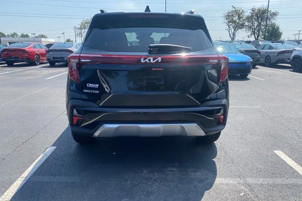 2026 Kia Seltos EX photo 1
