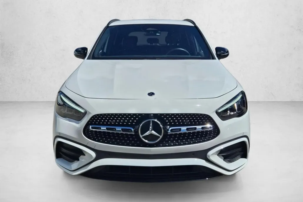 2025 Mercedes Benz GLA 250 photo 1