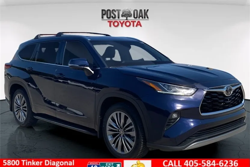 2021 Toyota Highlander Platinum photo 1