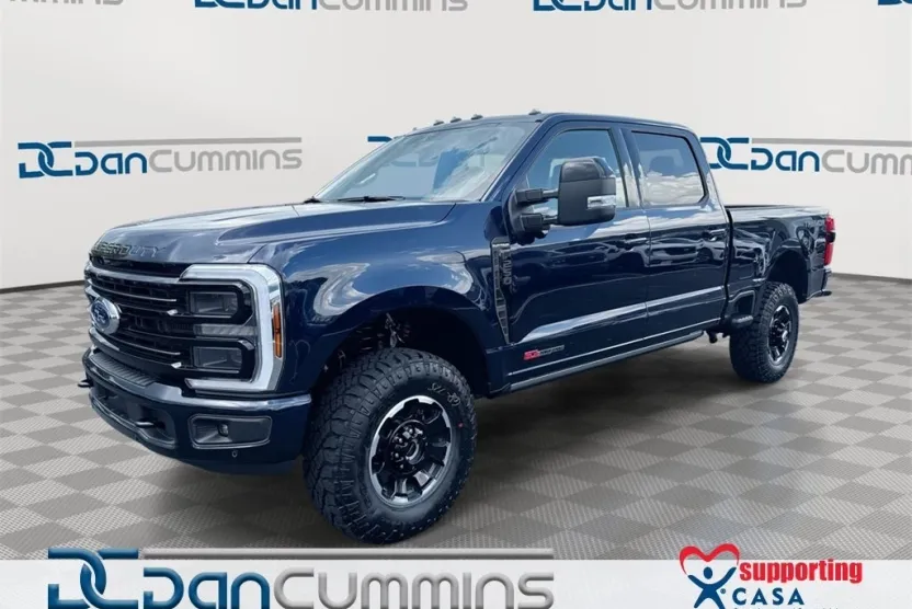 2025 Ford F-250 Platinum photo 1