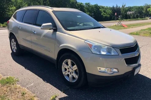2009 Chevrolet Traverse photo 2
