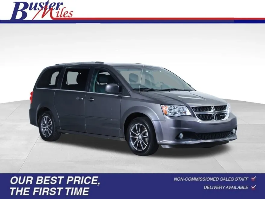 2017 Dodge Grand Caravan SXT photo 1