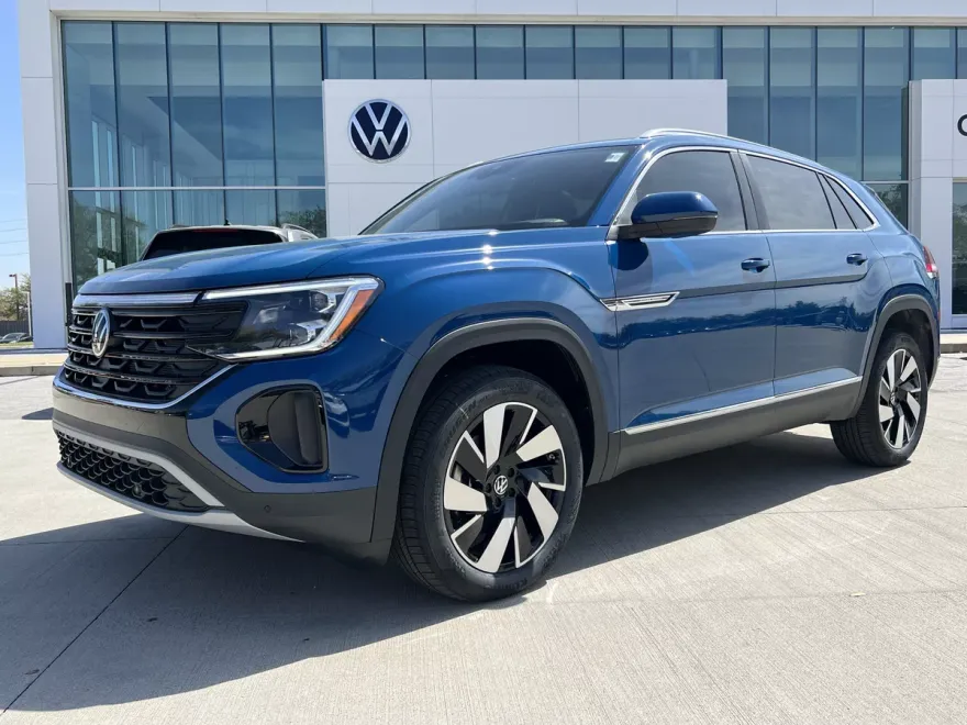 2025 Volkswagen Atlas Cross Sport SEL photo 1