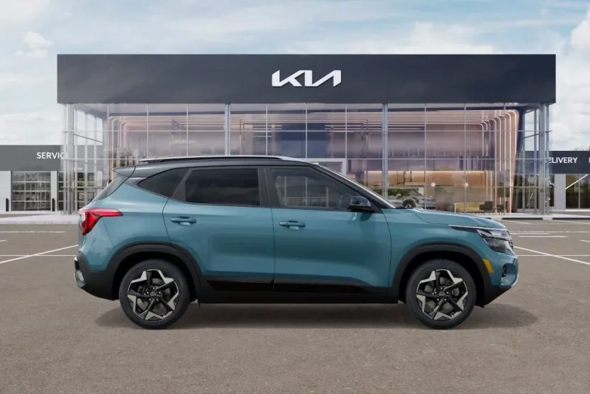 2026 Kia Seltos S photo 1