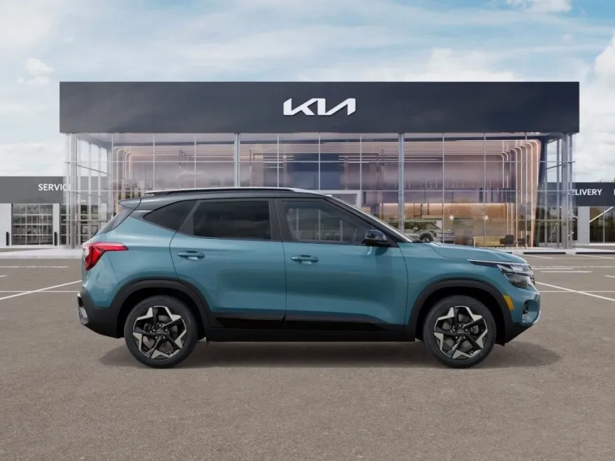 2026 Kia Seltos S photo 1