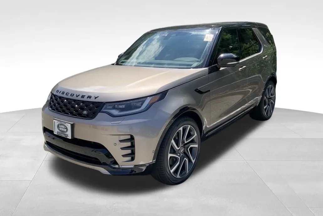 2025 Land Rover Discovery SE photo 1