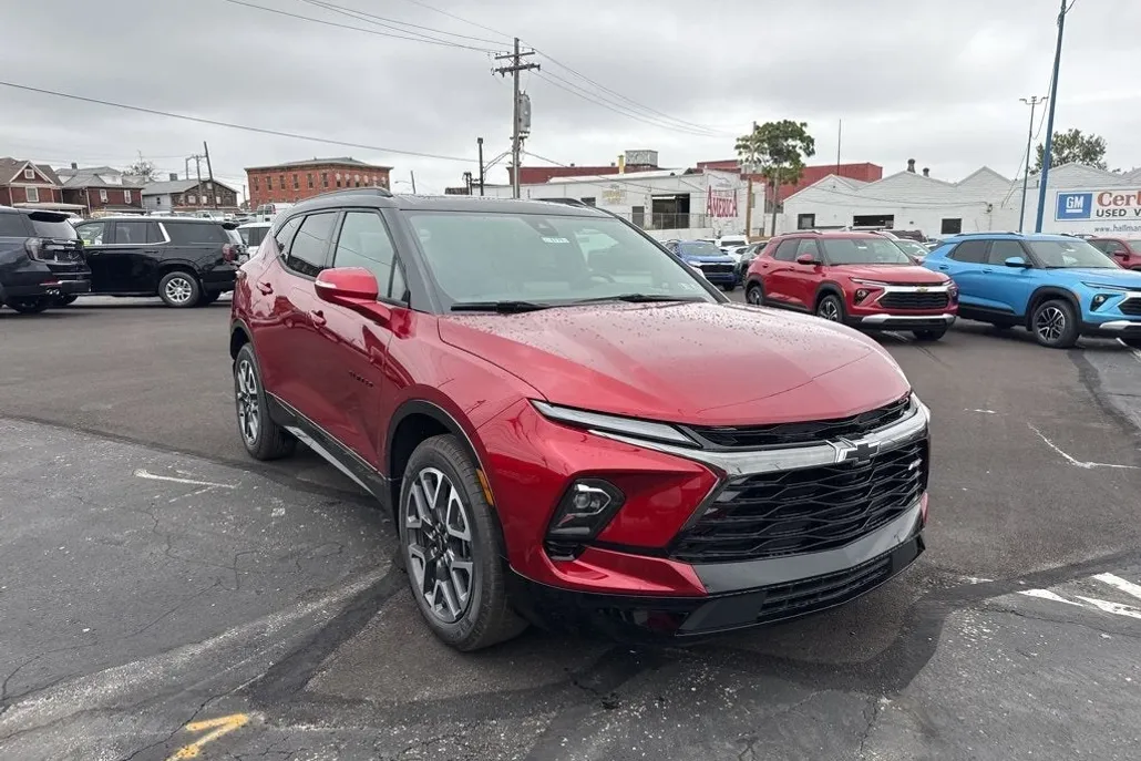 2025 Chevrolet Blazer RS photo 1