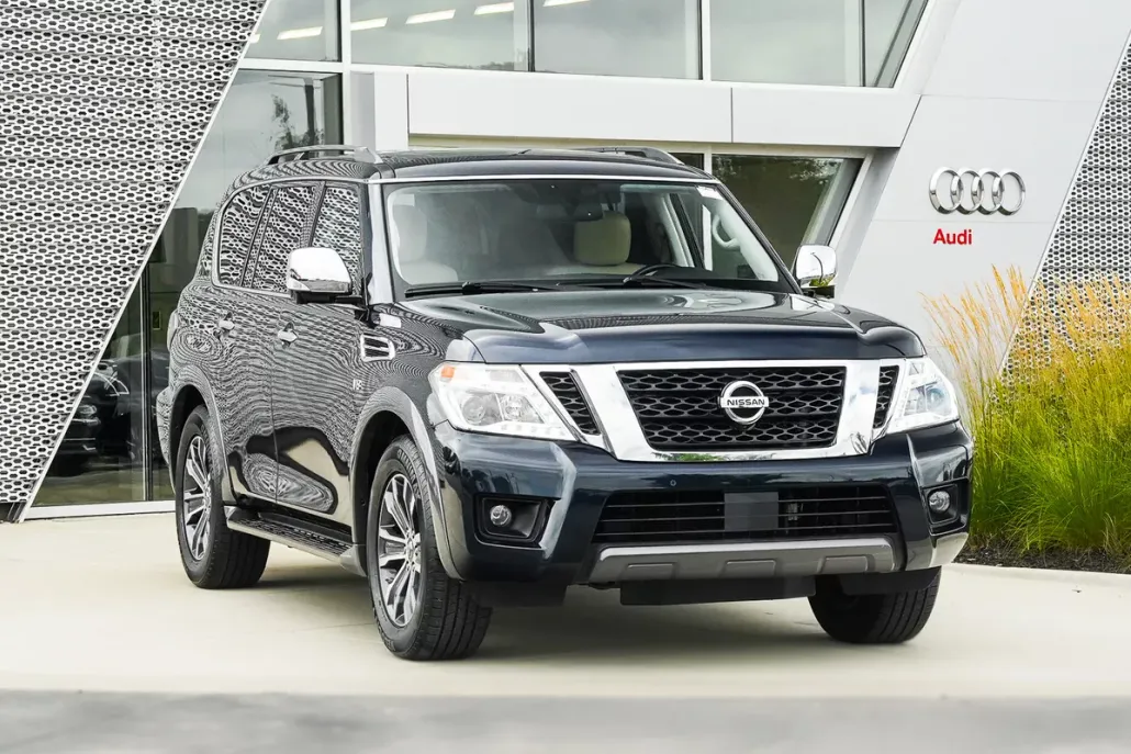 2019 Nissan Armada SL photo 1