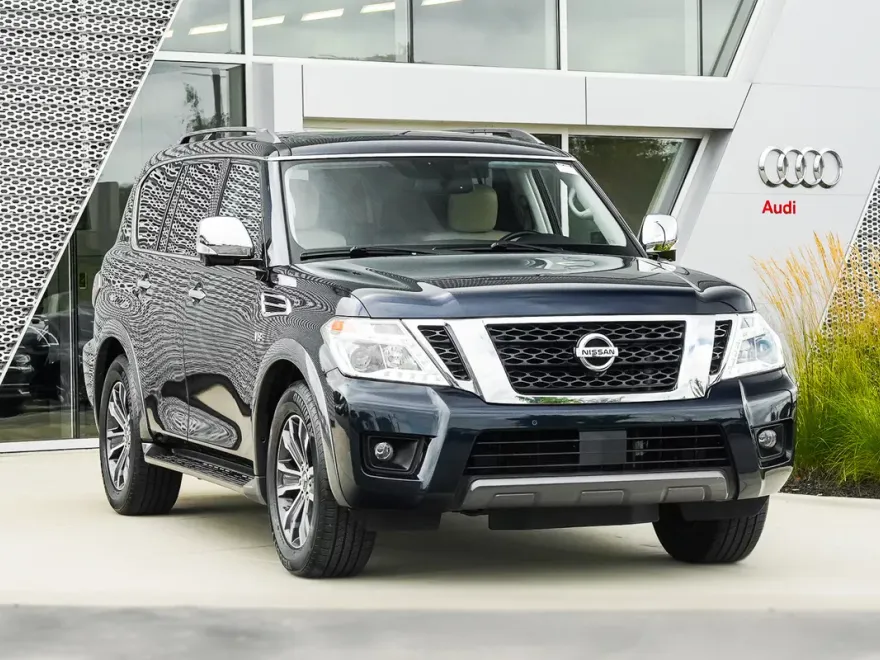 2019 Nissan Armada SL photo 1