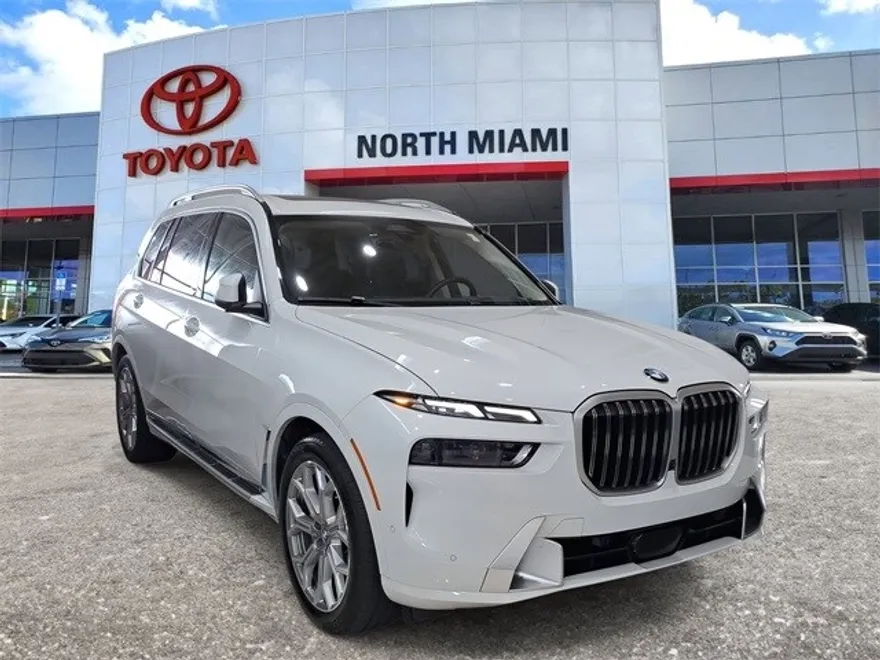 2024 Bmw X7 xDrive40i photo 1