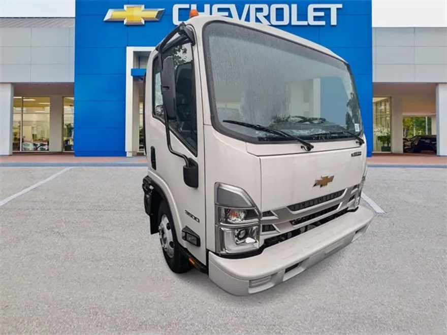 2025 Chevrolet Silverado 3500HD photo 1