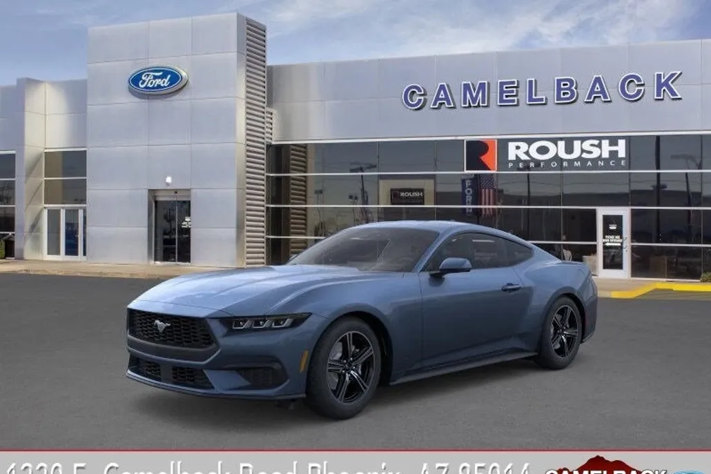 2025 Ford Mustang EcoBoost photo 1
