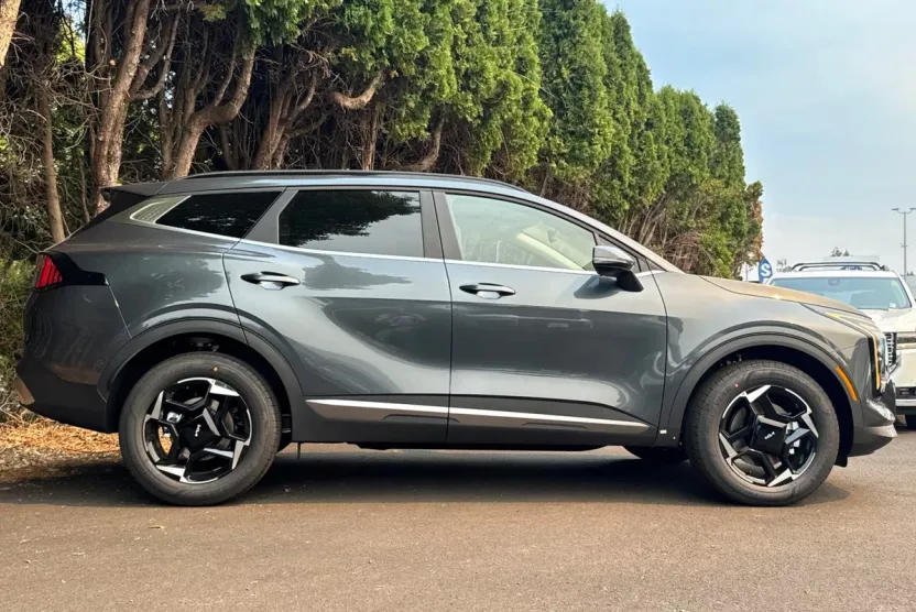 2026 Kia Sportage Hybrid EX photo 1