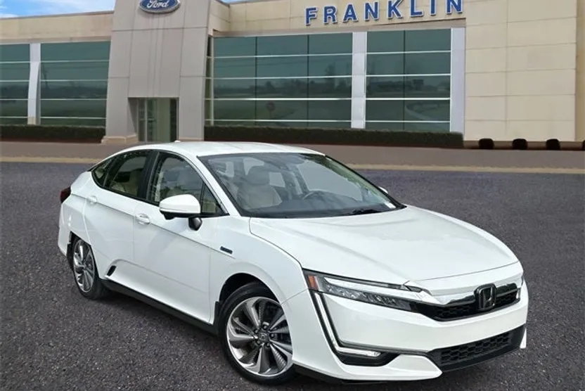 2018 Honda Clarity Plug-In Hybrid Touring photo 1